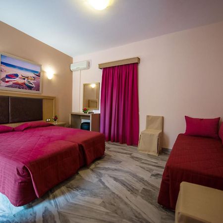 Hotel Palazzo Archangelos  Room photo